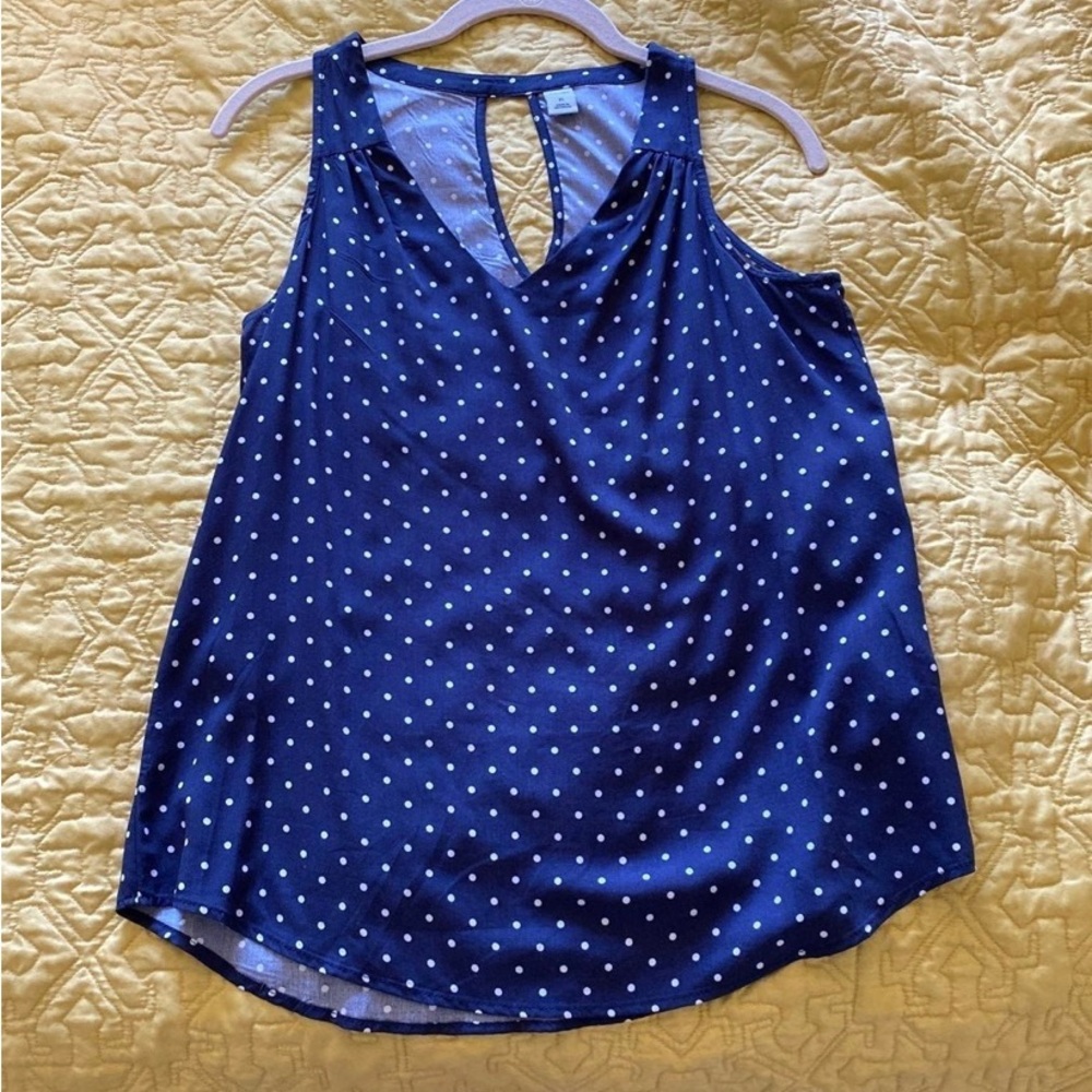 Old Navy V Neck Tank Top